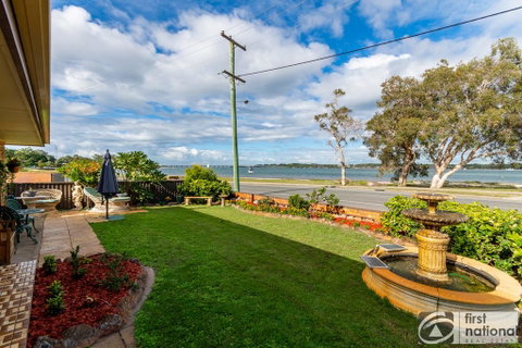 Spoil Yourself With The Perfect Position Of This First Floor Unit - Accommodation Main Beach 0
