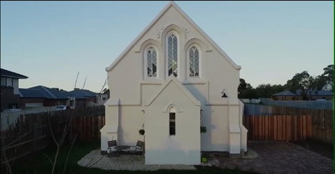 St James Converted Church - Accommodation Main Beach 2