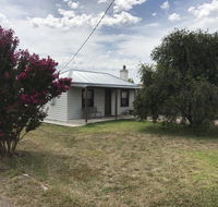 Stable Cottage - Accommodation Main Beach