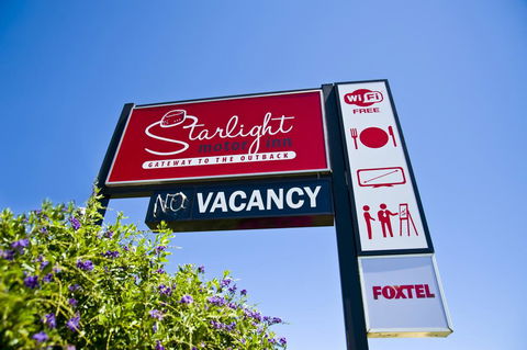Starlight Motor Inn - Accommodation Main Beach 1