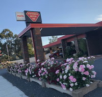 Statesman Motor Inn - Accommodation Main Beach
