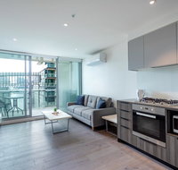 STAYCO Docklands - Accommodation Main Beach