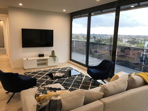 StayCentral Essendon Escape Sub-penthouse - Accommodation Main Beach 0