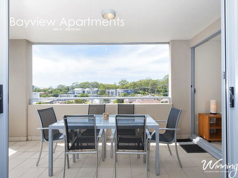 Stockton Street, Bayview Apartments, Unit 12, 42 - Accommodation Main Beach 1