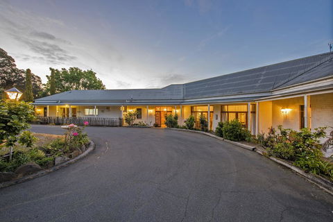 Stony Rise Cottage B&B - Accommodation Main Beach 0