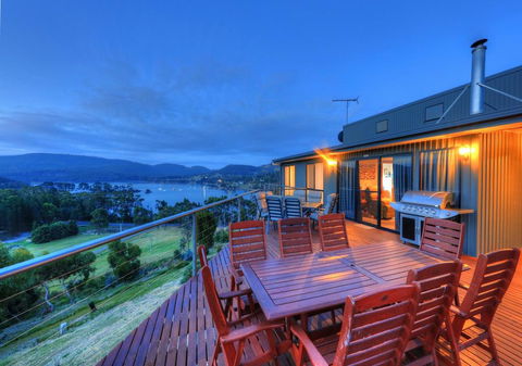 Storm Bay B&B - Accommodation Main Beach 0