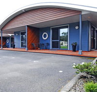 Strahan Bungalows - Accommodation Main Beach