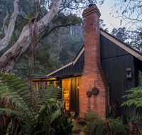 Stringer's Cottage - Accommodation Main Beach