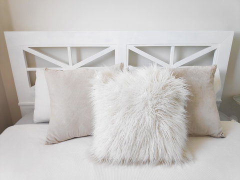 Stylish Liverpool 2Bed 2Bath Apartment -Skyline Views! -Masks Provided - Accommodation Main Beach 1