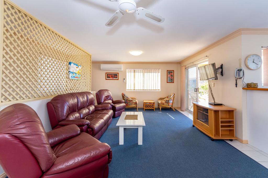 Welsby QLD Accommodation Main Beach