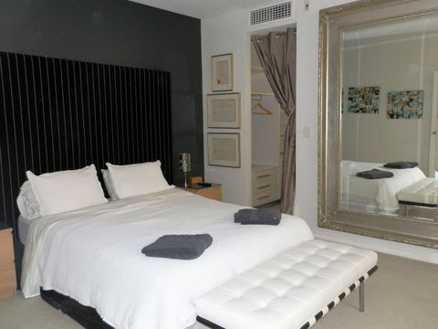 Sun, Sand, Sea And Salty Kisses Cottesloe Beach House - Accommodation Main Beach 2