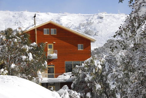 Summit Ridge Alpine Lodge - Accommodation Main Beach 1