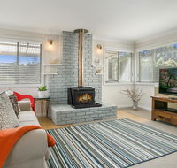 Sunflower Cottage - Accommodation Main Beach