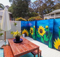 Sunflower Villa in Raffertys Resort - Accommodation Main Beach