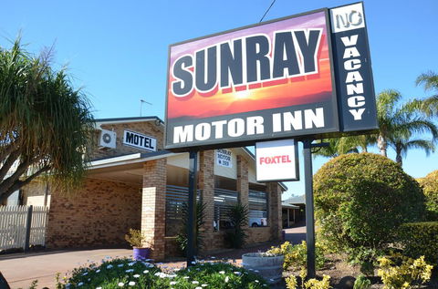 Sunray Motor Inn - Accommodation Main Beach 3