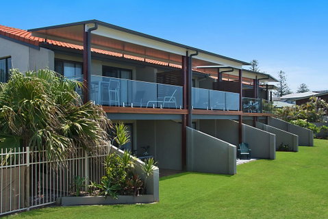 Sunrise Reef Unit 2 - Lennox Head - Accommodation Main Beach 3