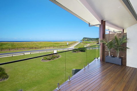 Sunrise Reef Unit 4 - Lennox Head - Accommodation Main Beach 0