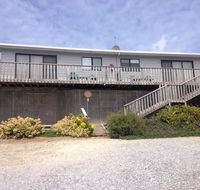 Sunset Holiday Villas - Accommodation Main Beach