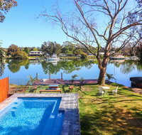 Sunset Lodge - Accommodation Main Beach