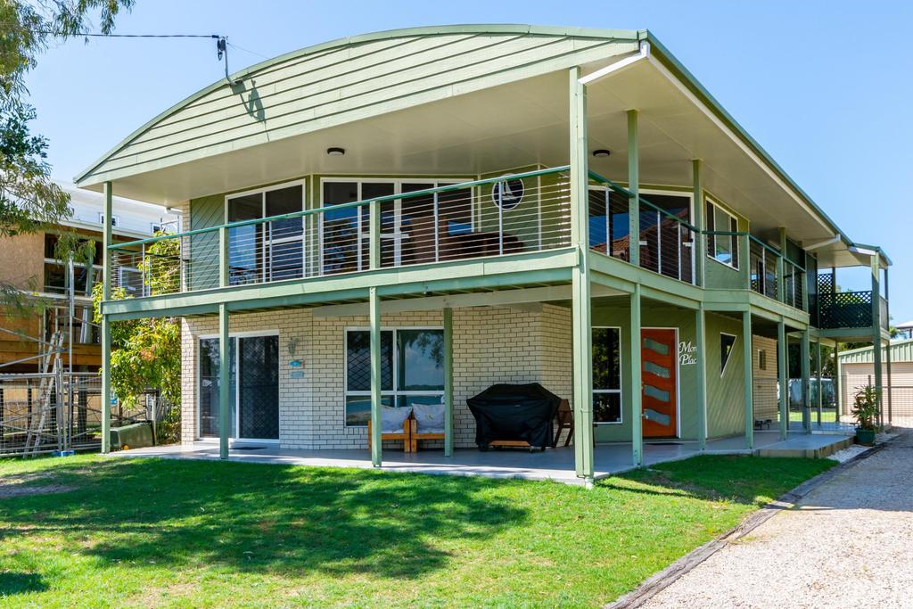 Banyo QLD Accommodation Main Beach