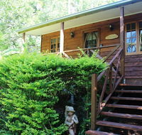 Sunshine Valley Cottages - Accommodation Main Beach