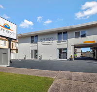 Surf Beach Motel Coffs - Accommodation Main Beach