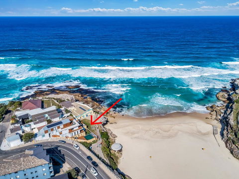 Tamarama Apartments - Accommodation Main Beach 2