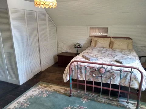 Tanilba House - Accommodation Main Beach 3