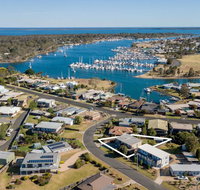 Tanjil - A stroll from the water in Paynesville - Accommodation Main Beach