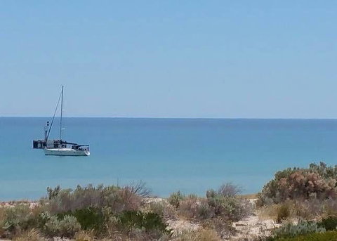 Tennyson View - Accommodation Main Beach 3