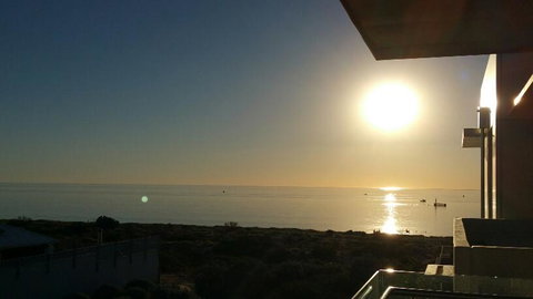 Tennyson View - Accommodation Main Beach 2