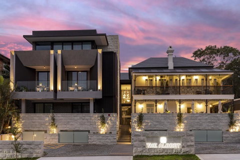 The Albert Mosman - Accommodation Main Beach 1