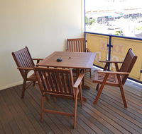 The Australian Hotel Motel - Accommodation Main Beach