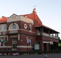 The Bank BB West Wyalong - Accommodation Main Beach