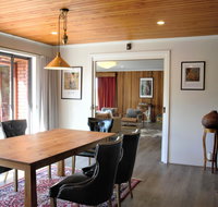 The Hobart Entrance - Accommodation Main Beach