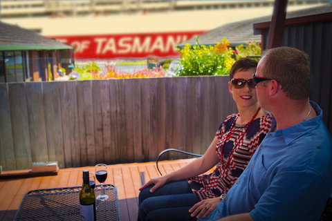 Apartment ONE - Accommodation Main Beach 12