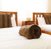 Catherine Lodge Farm Gate Cottages - Accommodation Main Beach