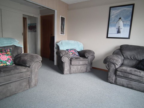 Harlea - Accommodation Main Beach 5