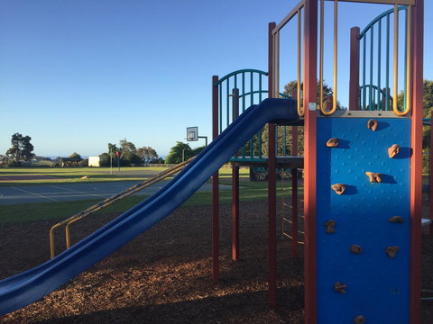 Harlea - Accommodation Main Beach 14