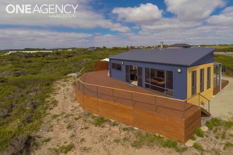 Seaspray - Accommodation Main Beach 4
