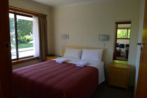 Willaway Motel Apartments - Accommodation Main Beach 14