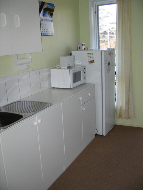 Quamby Pines Chalet - Accommodation Main Beach 3