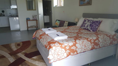 AppleBay Guest House - Accommodation Main Beach 15