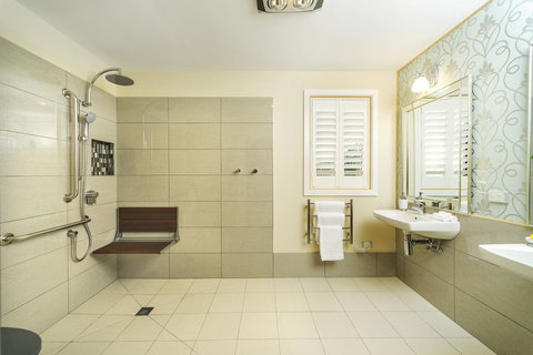 Coastal Pods Wynyard - Accommodation Main Beach 12