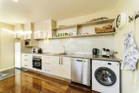 Coastal Pods Wynyard - Accommodation Main Beach 6