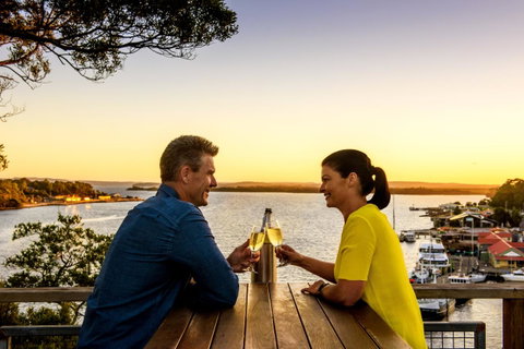 Strahan Village - Accommodation Main Beach 0