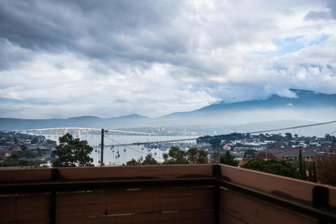 Beltana Hotel - Accommodation Main Beach 18