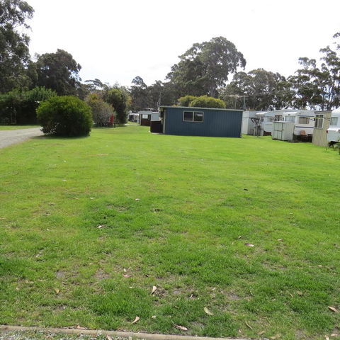 Captain Cook Holiday Park - Accommodation Main Beach 6