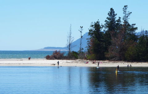 Orford Blue Waters Hotel - Accommodation Main Beach 44
