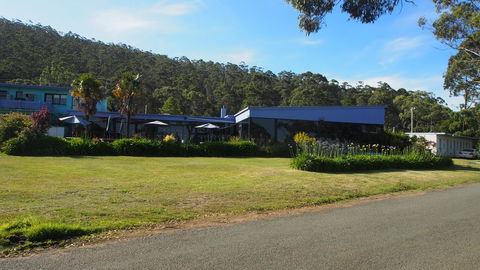 Orford Blue Waters Hotel - Accommodation Main Beach 41
